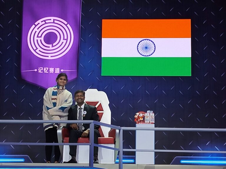 India on the Super Brain television show, Nanjing, China - photo 9